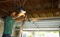 Security Garage Doors Austin, TX 512-265-0067 - repair-side